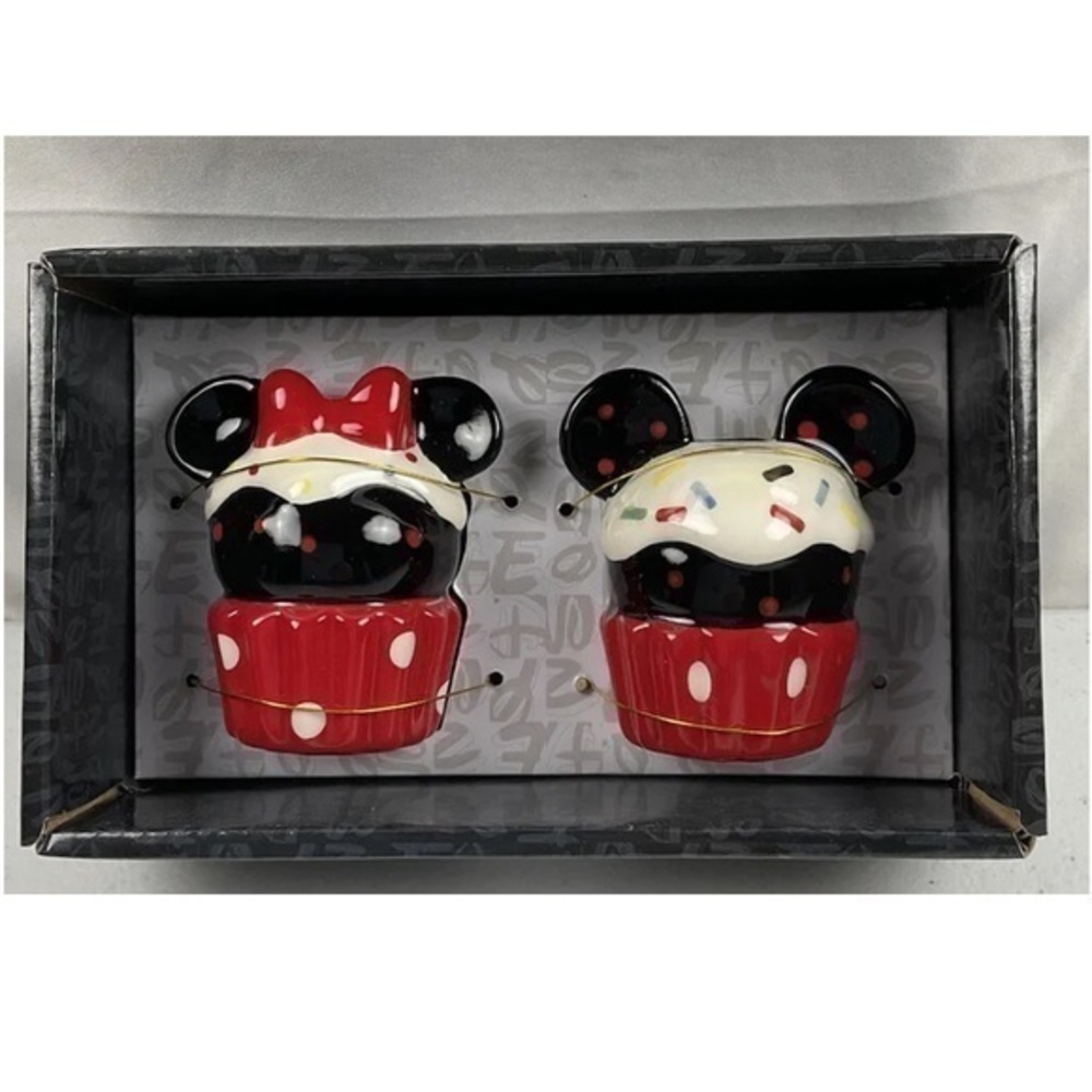 Disney Mickey and Minnie Mouse Ceramic Cupcake Salt and Pepper Shakers